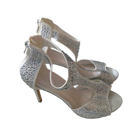 David's Bridal Women's Size 8 Nelia White Beaded Bling Zip Back Open Toe Sandals - Picture 1 of 7